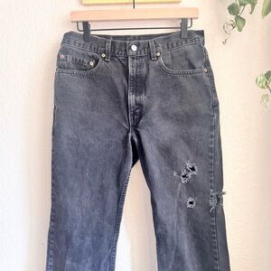 women’s vintage cropped levi jeans  size 34 (fit much more like 29/30)